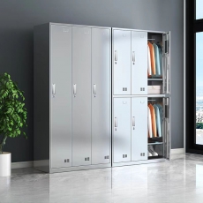 Stainless Locker, 3-Wide Compartments, Locker Base, 4 Doors